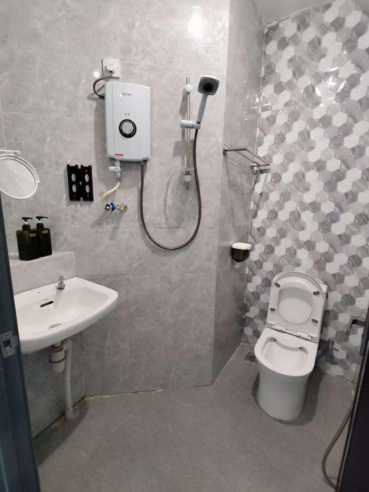 קמרון היילנדס Musang Ong Hotel מראה חיצוני תמונה