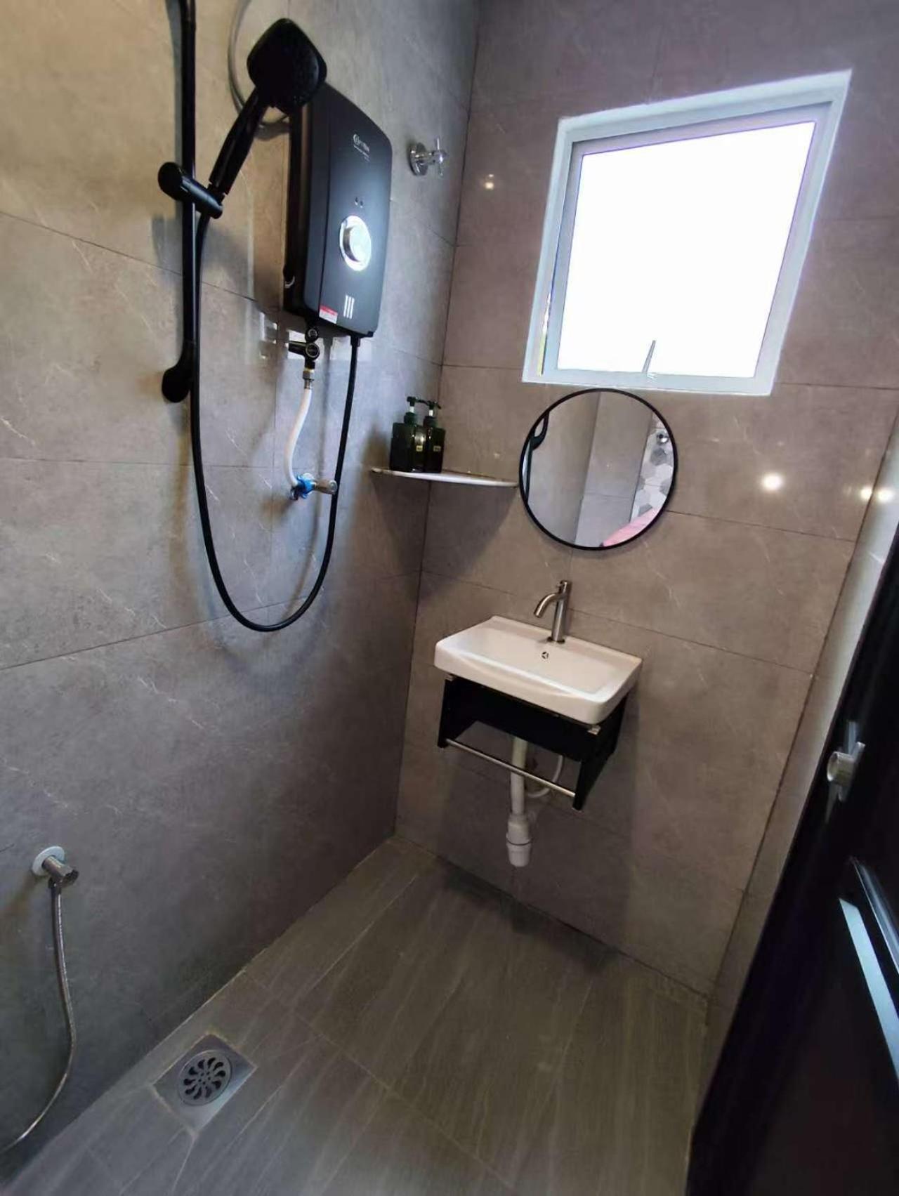 קמרון היילנדס Musang Ong Hotel מראה חיצוני תמונה